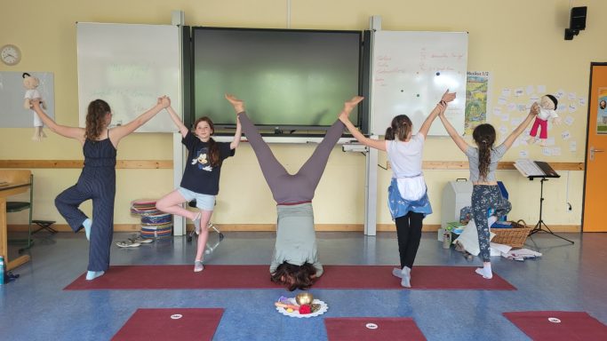 Yoga im Ganztag